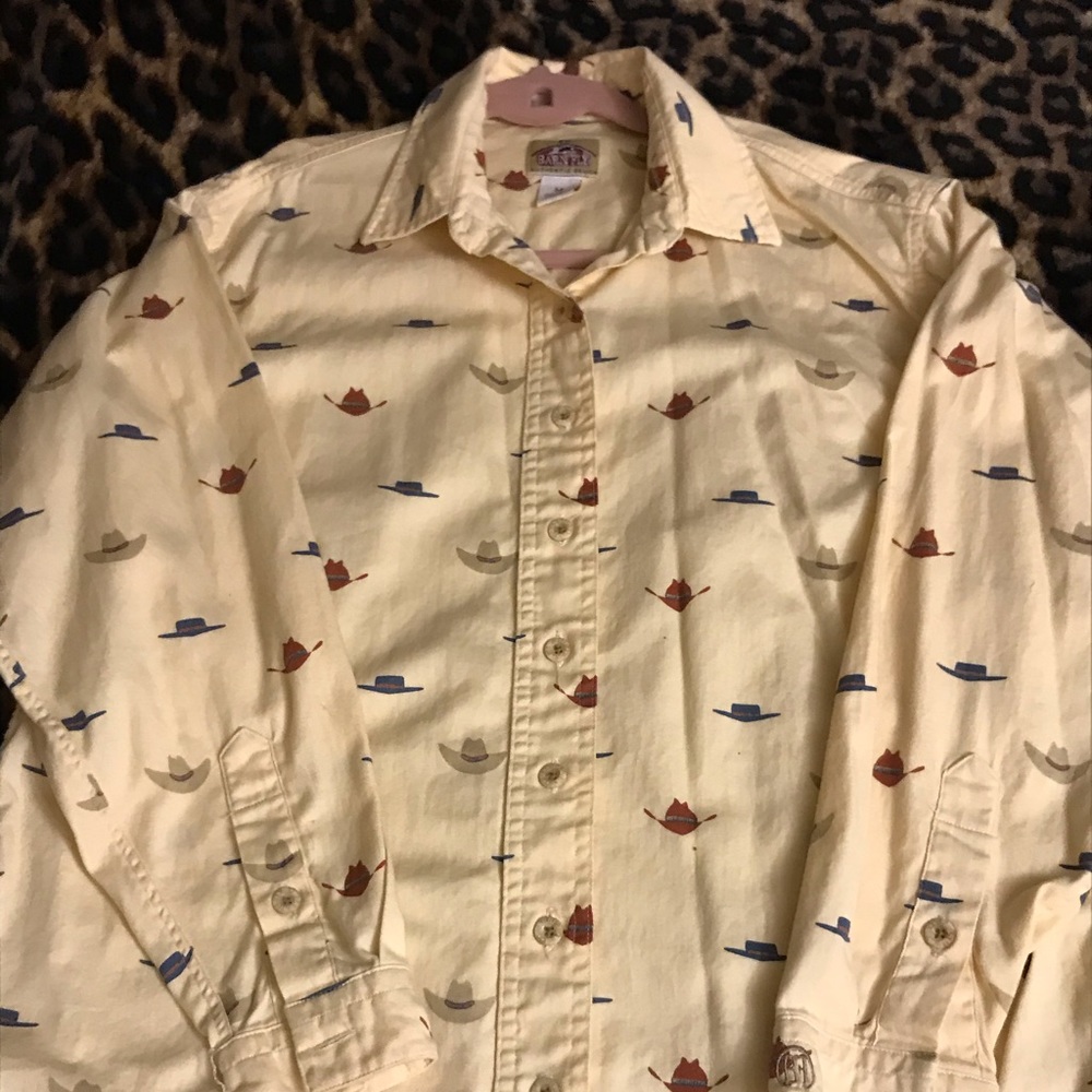 Barnfly Button-down “Cowboy Hats” Top Sz. M